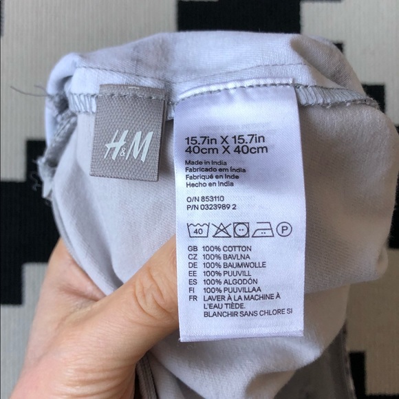 H&M Owl-Print Accent Cushion cover - Picture 3 of 3